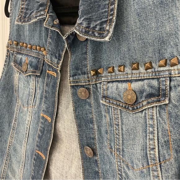 BDG Denim Jean Studded Vest Button Down - Picture 3 of 5